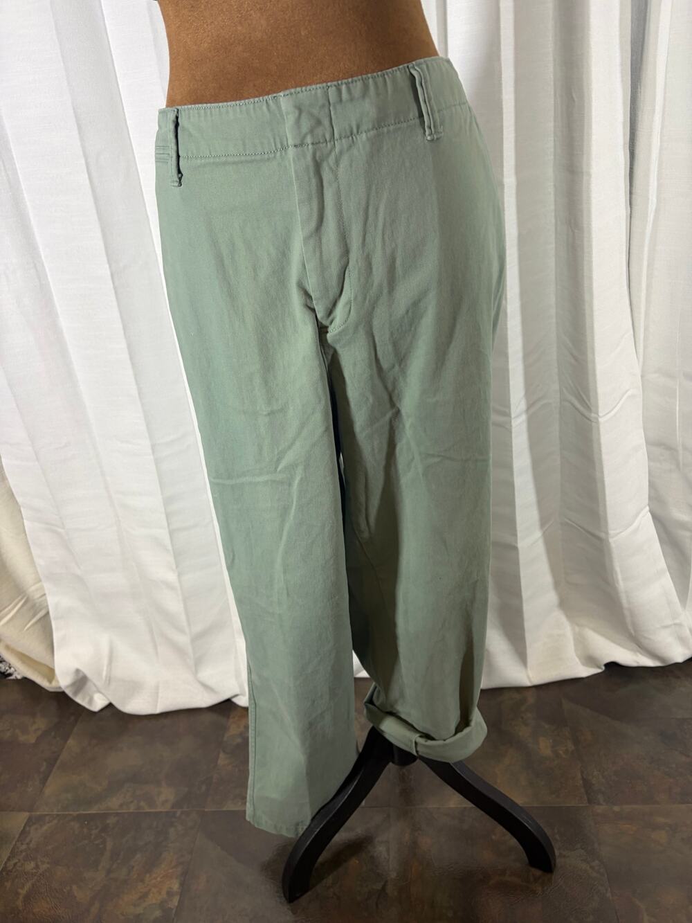Lands' End Womens 16 Sage Green Chino Pants Stretch Cotton Flat Front Pockets